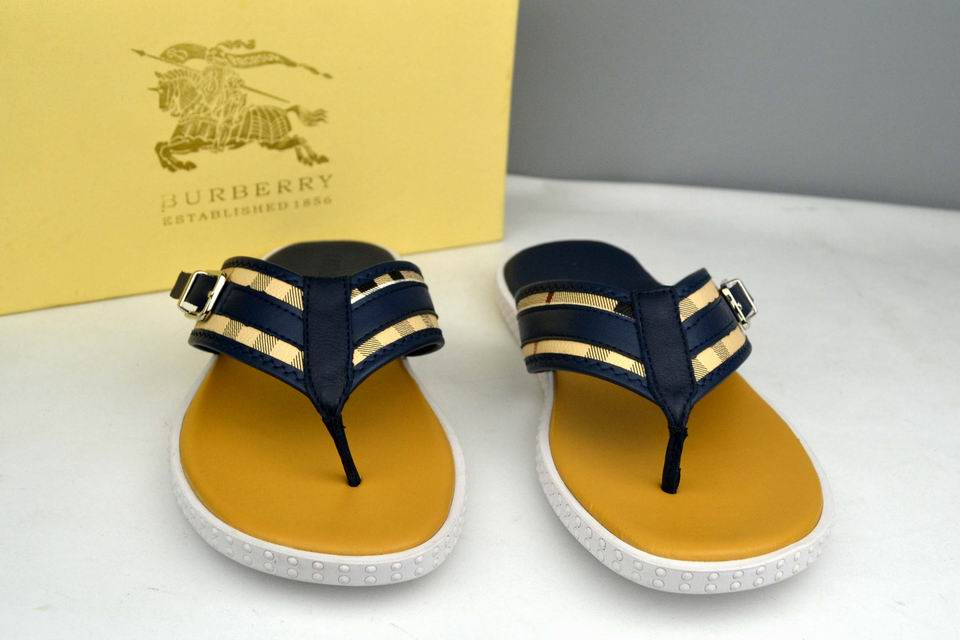 2017 Burbry slippers man 38-46-068
